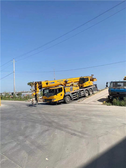 哈巴河县吊车作业时，可能会产生哪些额外收费项目？